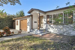 4249 KENDRICK ROAD, ORLANDO, FL 32804 Sold 07/08/25