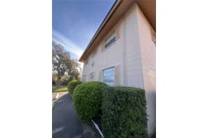 1100 CAROLINE STREET, TAVARES, FL 32778 Sold 04/02/25