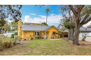 8135 33RD AVE N, ST PETERSBURG, FL 33710 Sold 07/25/25