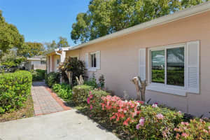 215 FORREST DRIVE, SANFORD, FL 32773 Sold 05/22/25