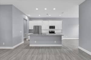 2430 PARK AVENUE, INDIAN LAKE ESTATES, FL 33855 - MLS#MFRO6286602