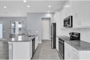 2430 PARK AVENUE, INDIAN LAKE ESTATES, FL 33855 - MLS#MFRO6286602