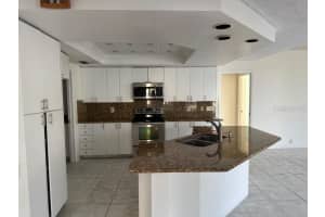 382 WATERFORD CIRCLE, TARPON SPRINGS, FL 34688 Sold 05/20/25
