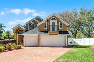 352 Misty Oaks Run, CASSELBERRY
