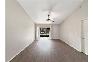 33 SILVER OAK CIRCLE, KISSIMMEE, FL 34743 Sold 04/30/25