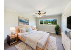 915 OAK LANE, LAKELAND, FL 33811 Sold 05/02/25