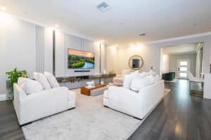 5006 LEGACY OAKS DRIVE, ORLANDO, FL 32839 Sold 07/25/25