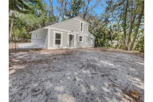4200 COCOANUT AVENUE, SARASOTA, FL 34234 Sold 04/15/25