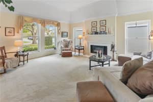 6058 JAMESTOWN PARK, ORLANDO, FL 32819 Sold 05/07/25