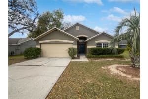 332 LAKE DOE BOULEVARD, APOPKA, FL 32703 Sold 07/01/25