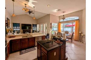 3011 SUMMER SWAN DR, ORLANDO, FL 32825 Sold 04/07/25