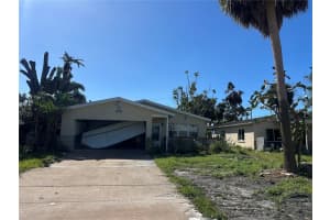 1810 New Hampshire Ave Ne, ST PETERSBURG