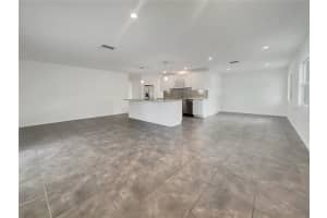 507 CHEVY CHASE DRIVE, SARASOTA, FL 34243 Sold 04/07/25