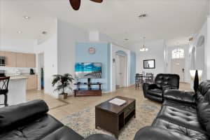 8136 FAN PALM WAY, KISSIMMEE, FL 34747 - MLS#MFRO6287066