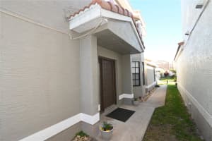 1009 TROON TRACE, WINTER SPRINGS, FL 32708 Sold 08/31/25