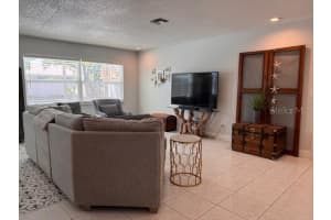 5224 ANDREA BOULEVARD, ORLANDO, FL 32807 Sold 04/28/25