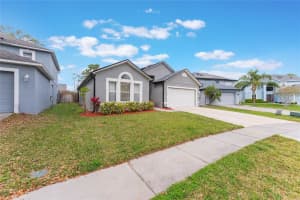 4909 FISKE CIRCLE, ORLANDO, FL 32826 Sold 04/15/25