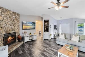 409 SURREY RUN, CASSELBERRY, FL 32707 Sold 06/06/25