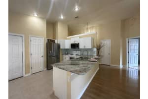 304 HASTINGS STREET, ORLANDO, FL 32835 Sold 05/16/25