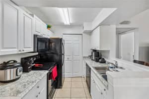 1043 HIAWASSEE ROAD, ORLANDO, FL 32835 - MLS#MFRO6287449