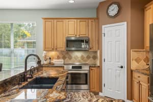 10290 CYPRESS VINE DRIVE, ORLANDO, FL 32827 Sold 05/07/25