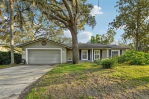 101 Ludlow Dr, LONGWOOD