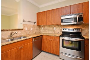 206 SOUTH STREET, ORLANDO, FL 32801 - MLS#MFRO6287607