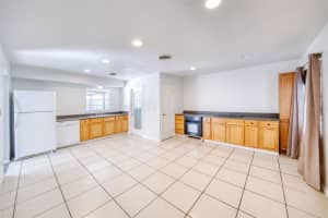 955 TOMES COURT, ORLANDO, FL 32825 Sold 03/21/25