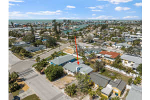 437 79th Ave, ST PETE BEACH