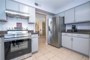 5258 5258 TUNBRIDGE WELLS LN #1902, ORLANDO, FL 32812 Sold 09/04/25