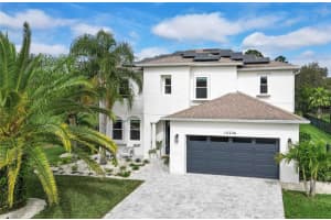 10236 CHORLTON CIRCLE, ORLANDO, FL 32832 Sold 04/15/25