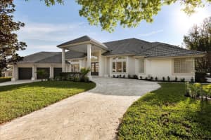 2207 CAIRNS COURT, ORLANDO, FL 32835 Sold 09/24/25
