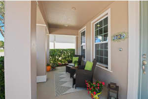 2724 SARZANA LANE, APOPKA, FL 32712 Sold 08/04/25