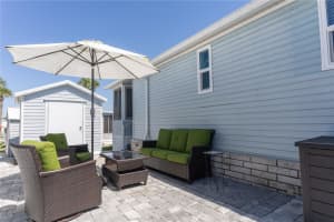 9705 LAKE BESS ROAD, WINTER HAVEN, FL 33884 Sold 04/17/25