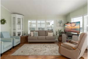 9705 LAKE BESS ROAD, WINTER HAVEN, FL 33884 Sold 04/17/25