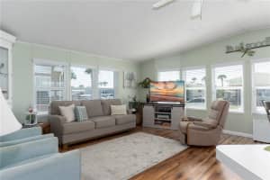 9705 LAKE BESS ROAD, WINTER HAVEN, FL 33884 Sold 04/17/25