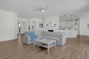 17572 DAVENPORT ROAD, WINTER GARDEN, FL 34787 Sold 06/27/25
