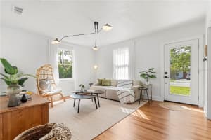 1855 CLOVERLAWN AVENUE, ORLANDO, FL 32806 Sold 04/11/25