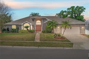 907 ALMOND TREE CIRCLE, ORLANDO, FL 32835 Sold 05/21/25