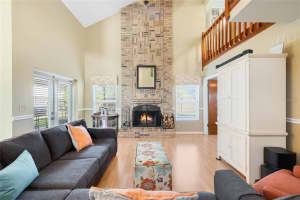 1751 MEADOWGOLD LANE, WINTER PARK, FL 32792 Sold 04/14/25