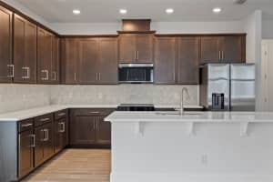 8013 COLBY CIRCLE, ORLANDO, FL 32817 - MLS#MFRO6288089