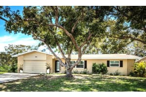 1825 Alberta Dr, CLEARWATER