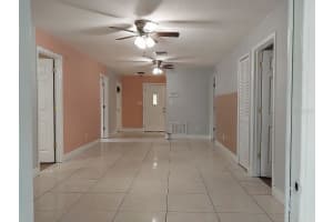 7520 MARIETTA STREET, ORLANDO, FL 32807 Sold 05/09/25