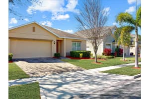 734 ANDALUSIA LOOP, DAVENPORT, FL 33837 Sold 06/20/25