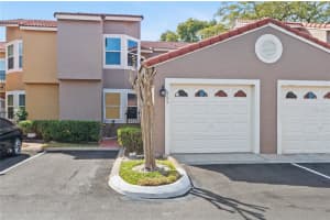 995 CASA DEL SOL CIRCLE, ALTAMONTE SPRINGS, FL 32714 Sold 04/09/25