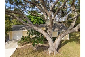 4907 LINDSAY COURT, ORLANDO, FL 32821 Sold 07/08/25