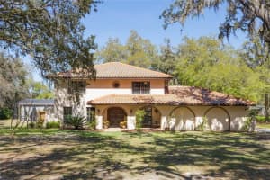 275 CLEARVIEW ROAD, CHULUOTA, FL 32766 Sold 05/01/25