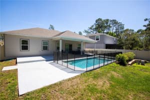 2050 1ST AVENUE, DELAND, FL 32724 Sold 06/12/25