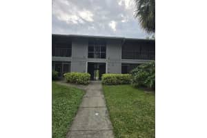 2548 OAK PARK WAY, ORLANDO, FL 32822 Sold 06/16/25