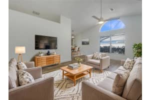 3527 65TH AVENUE CIRCLE, SARASOTA, FL 34243 Sold 12/04/25